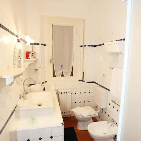 La Violetta Apartment