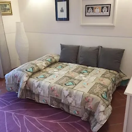 Apartment La Violetta