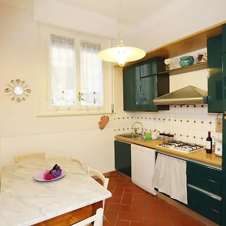 La Violetta Apartment *